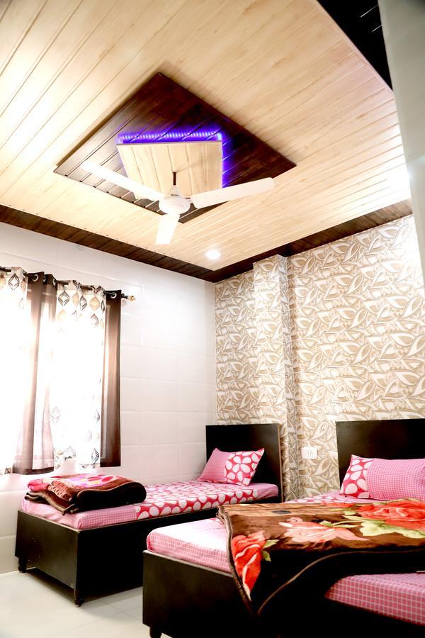 Asha Bnb Amritsar Luaran gambar